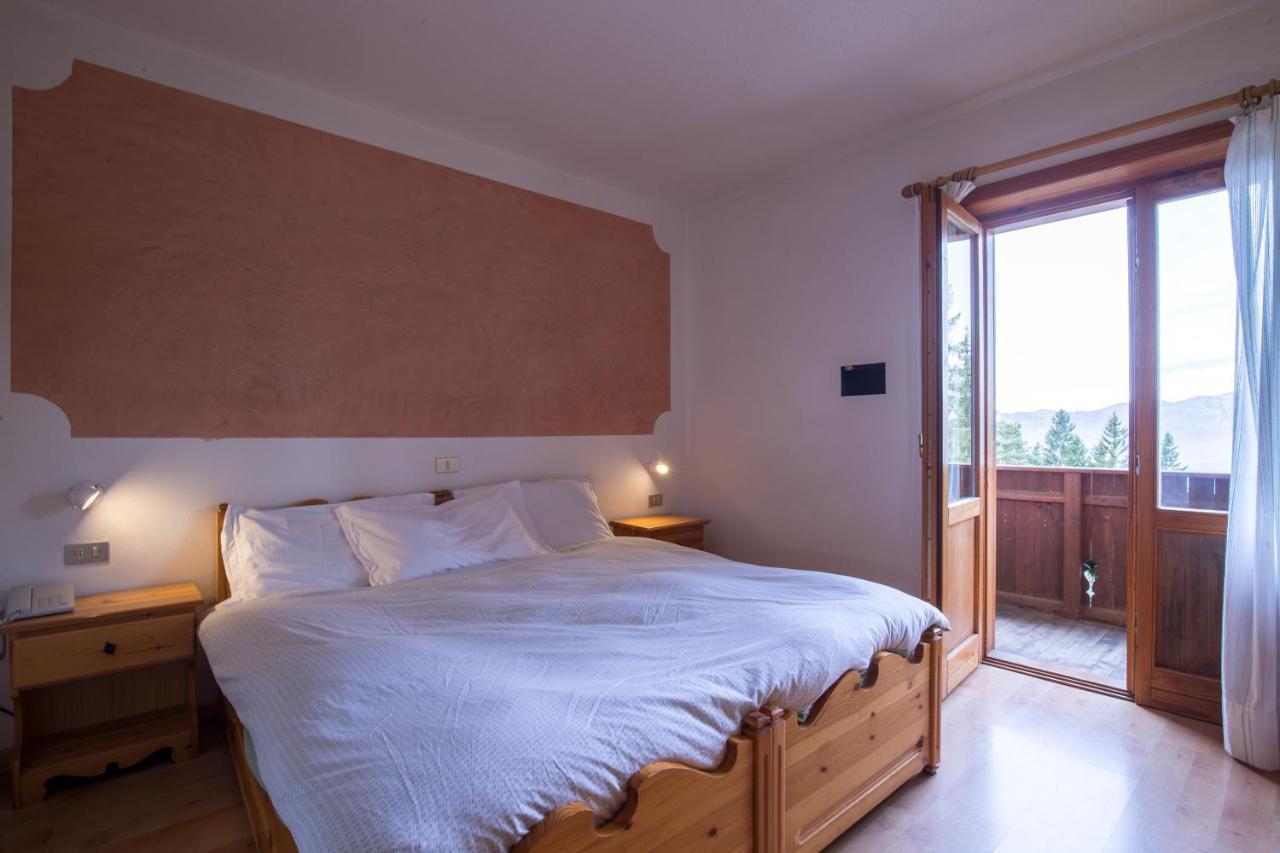 Hotel Lares Folgaria Esterno foto